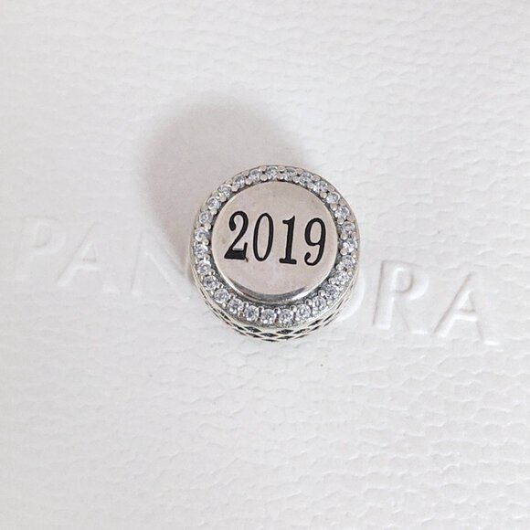 Pandora New York City NYC Gay Pride Rainbow Liberty Bead Moments Charm S925 ALE - Picture 8 of 8